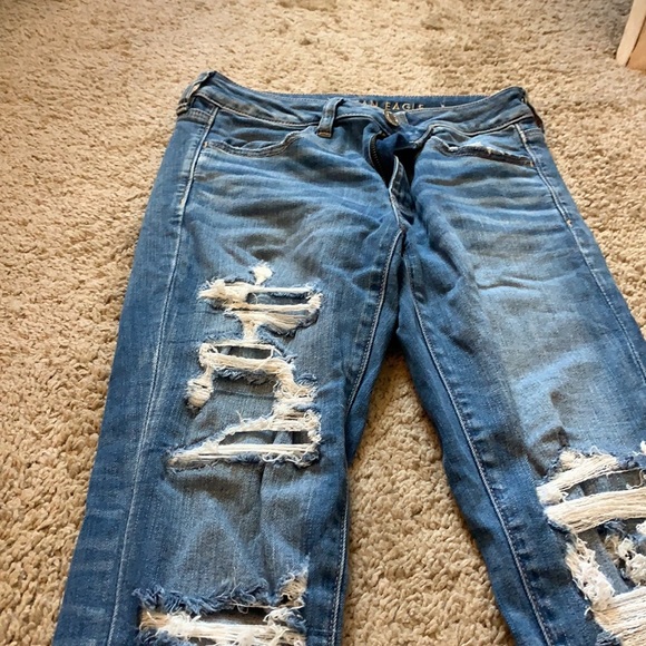 Women’s American eagle jeans - Picture 2 of 3